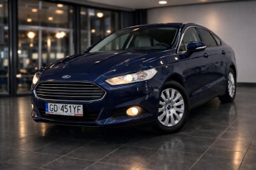 duże rodzinne przestronne bezwypadkowe auto z pełnym serwisem