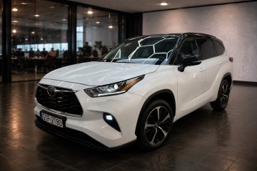 Executive FULL OPCJA | 1 Właściciel | Gwarancja Toyota 185 tys.